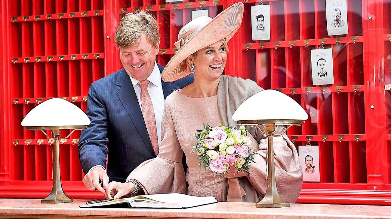 Máxima jugó a ser actriz en una visita oficial a Alemania
