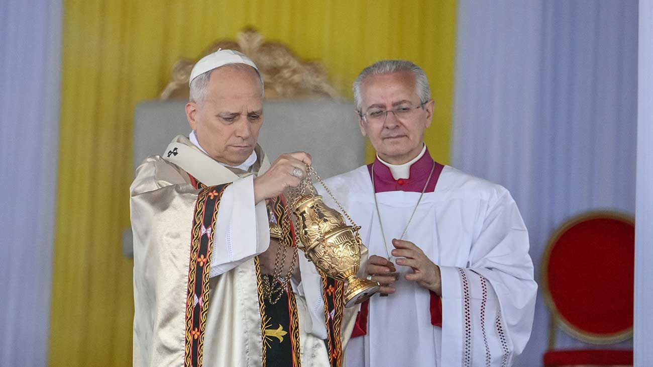 El Papa enfrenta a Trump: "El mundo está siendo devastado por un puñado de tiranos"