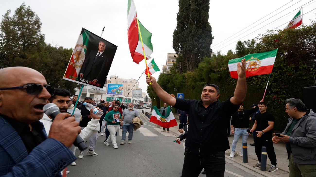 Irán pide a EE.UU. trasladar conversaciones diplomáticas a Omán y limitar la agenda al programa nuclear
