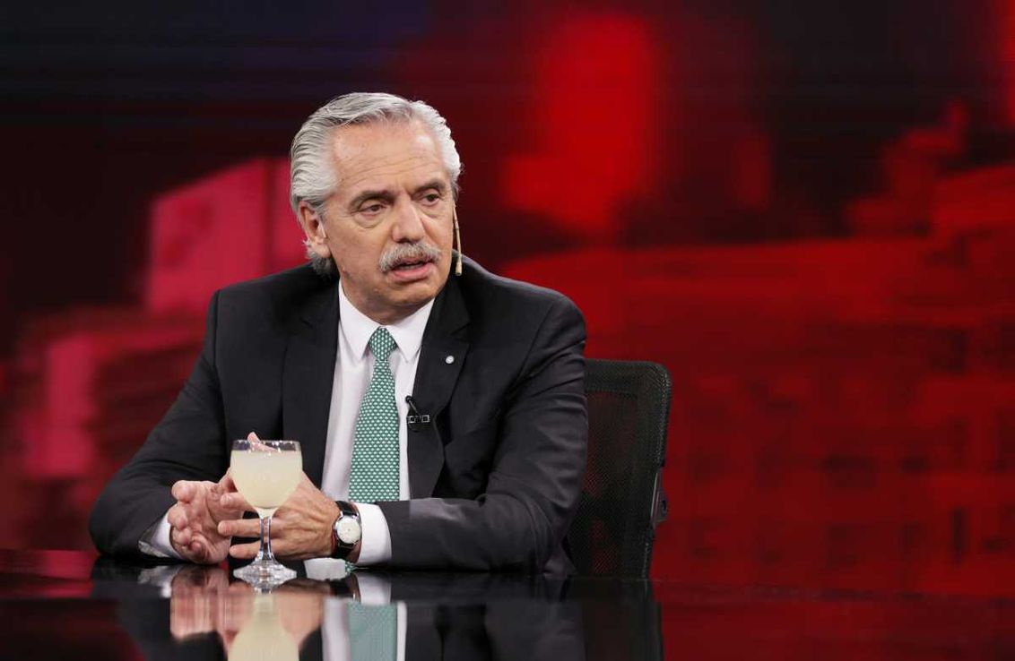 Tras la polémica de los restaurantes, Alberto Fernández afirmó "solo China nos supera”