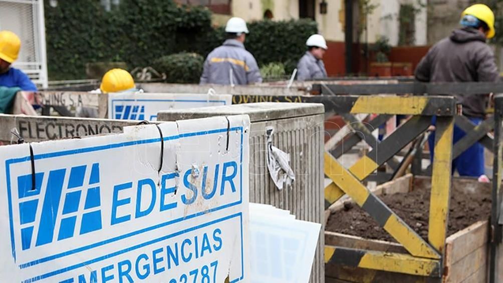 Intendentes piden hacerse cargo de la distribución de la luz