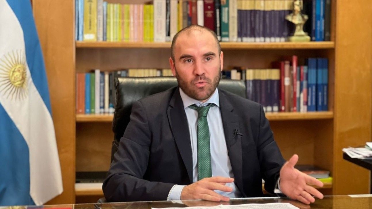 El Gobierno facilitará el acceso a dólares para inversiones en minería