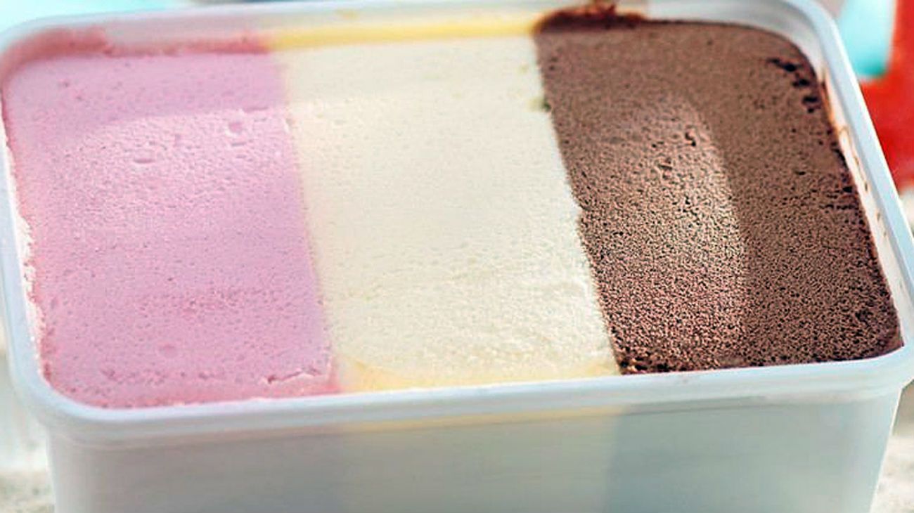 La Anmat prohibió la venta de un helado tricolor