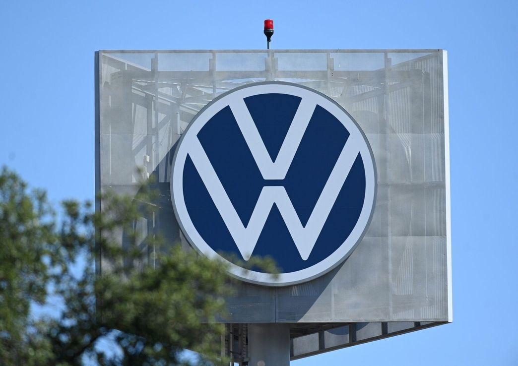 Volkswagen pide a trabajadores que se preparen para recortes de empleos