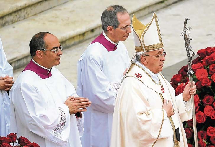 Karcher: “El Papa está encantado con el WhatsApp”