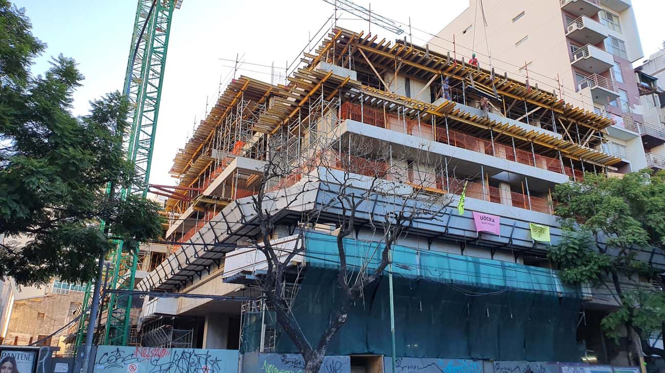La jueza Elena Liberatori frenó la construcción de dos torres en Palermo