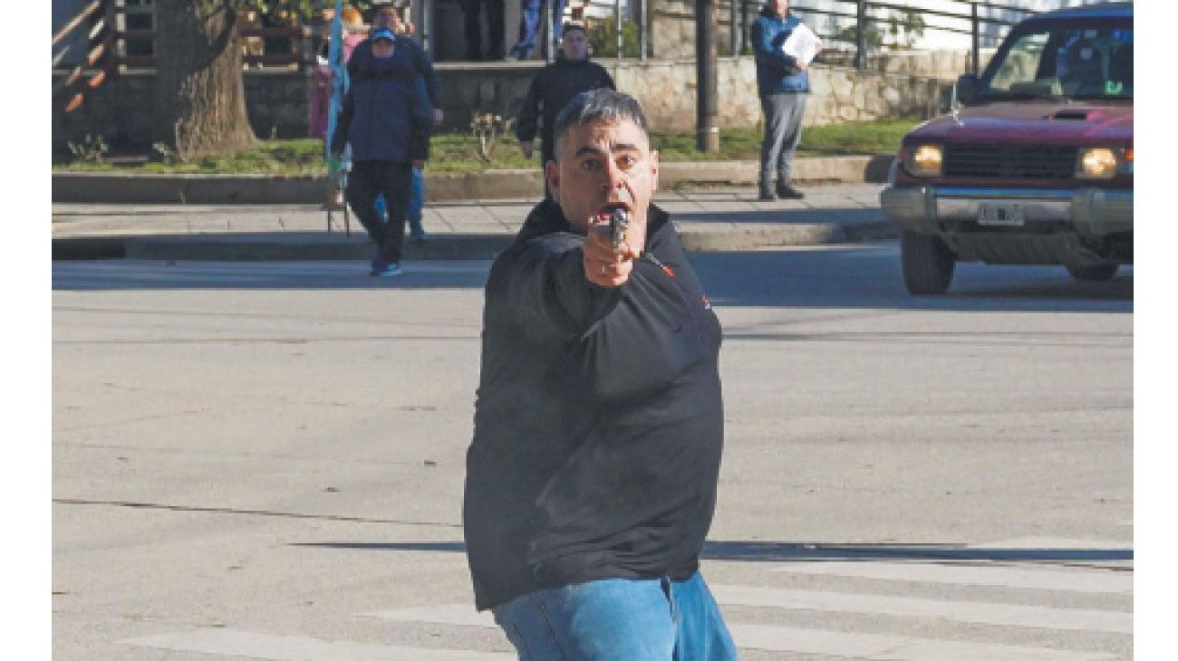 Una protesta de estatales terminó con disparos