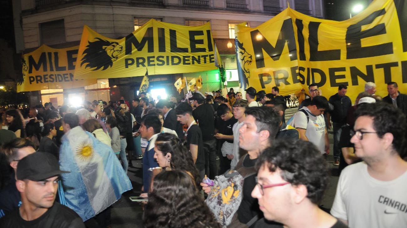 Bunker de Milei: dónde queda, y qué se dice de los primeros resultados y el balotaje