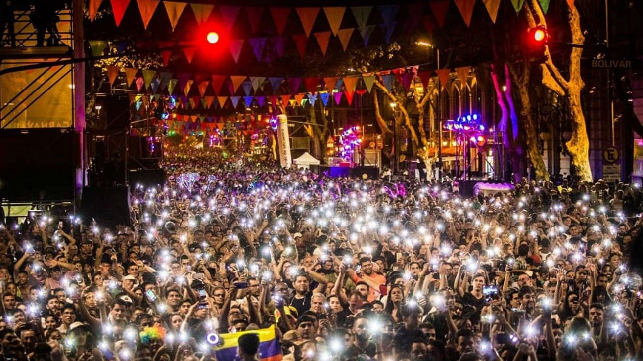 Las mejores fotos del regreso del tradicional Carnaval porteño a la avenida de Mayo
