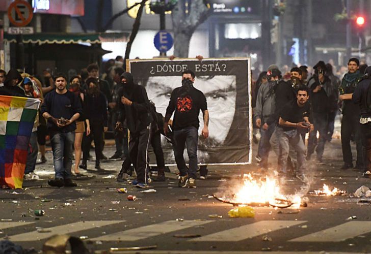 Tres días después de los incidentes, la UCR repudió la violencia en la marcha por Maldonado