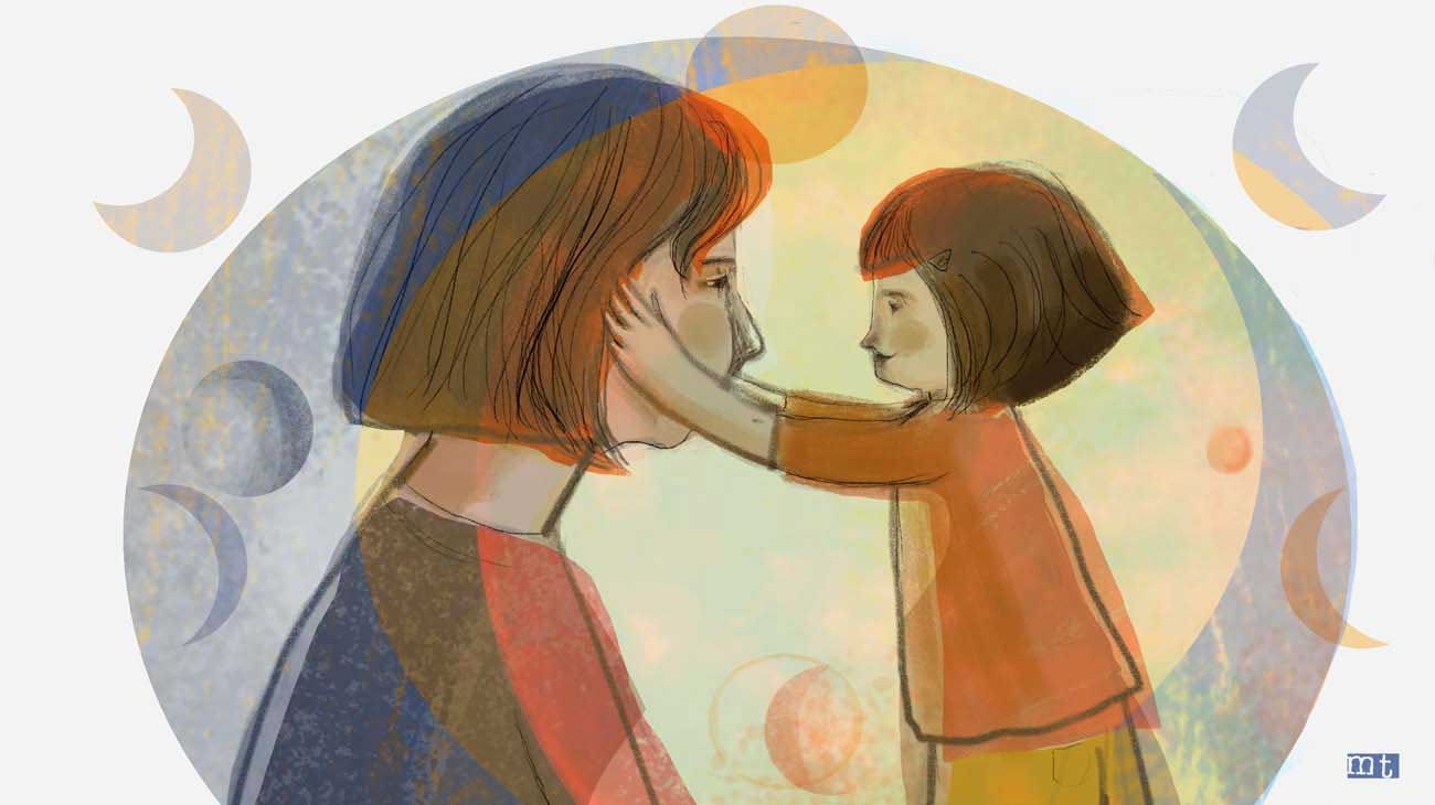 La niña que leía sentada en el piso
