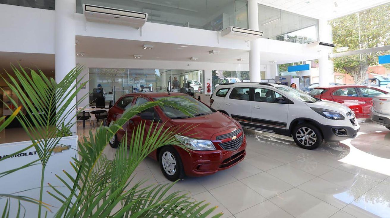 Concesionarios proponen un "delivery de compra de autos" para sobrevivir