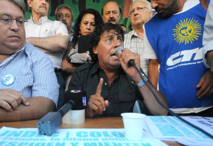 Micheli amenazó con crear otra central sindical