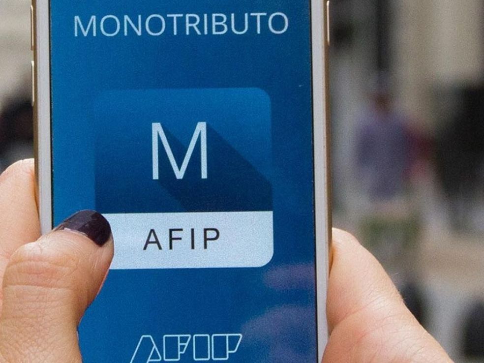 ARCA explica cómo hacer la recategorización al monotributo 2025 desde el celular