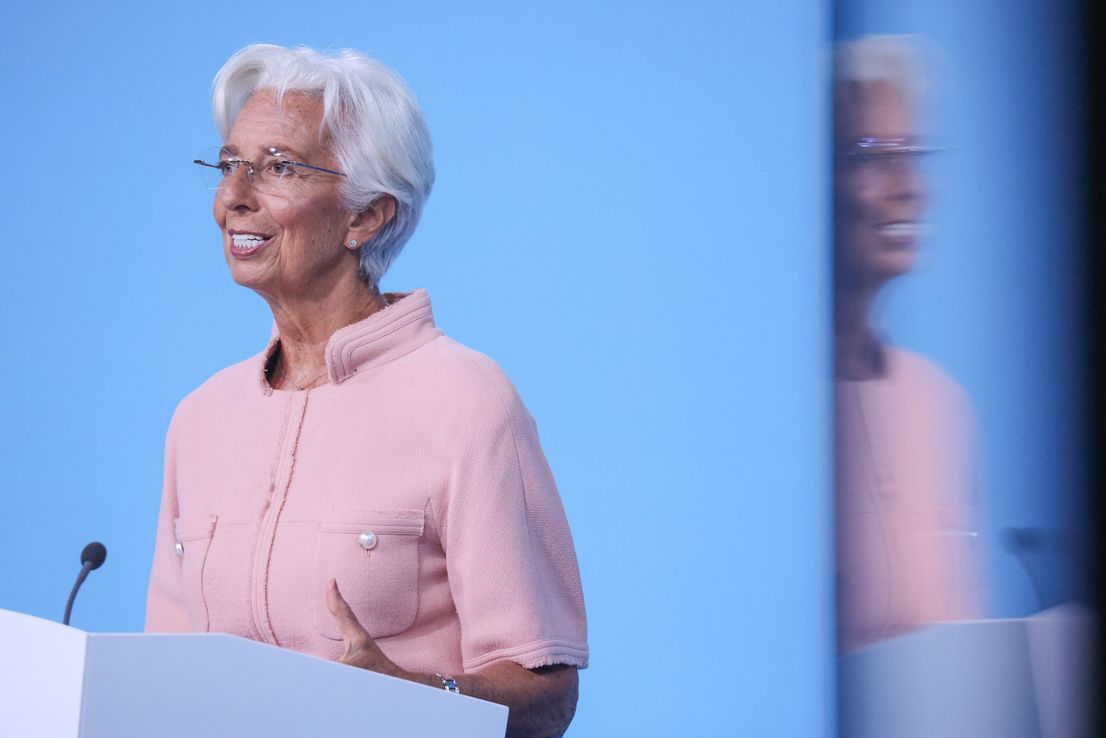 Lagarde asegura que Suiza no fija los estándares bancarios de la Unión Europea