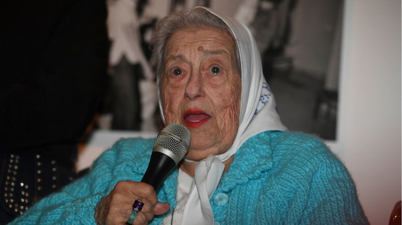La despedida de Hebe de Bonafini en Plaza de Mayo