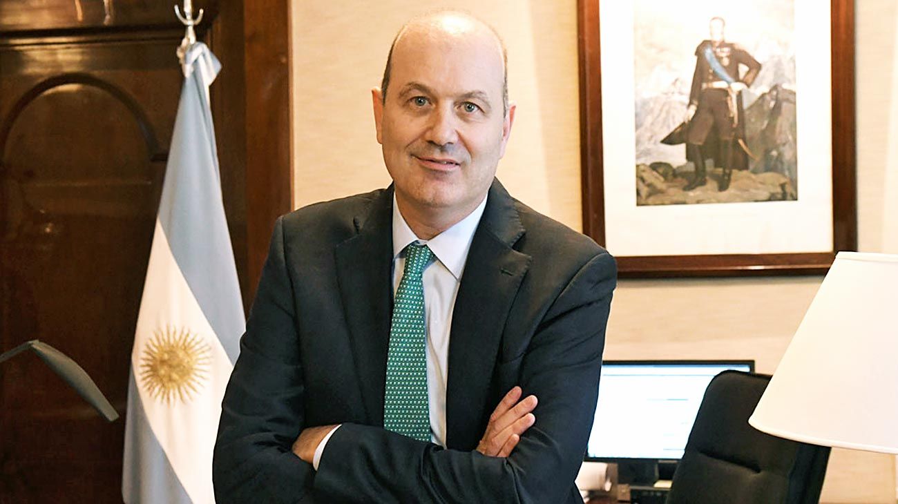 "El cepo es el problema, no la solución", aseguró Federico Sturzennegger