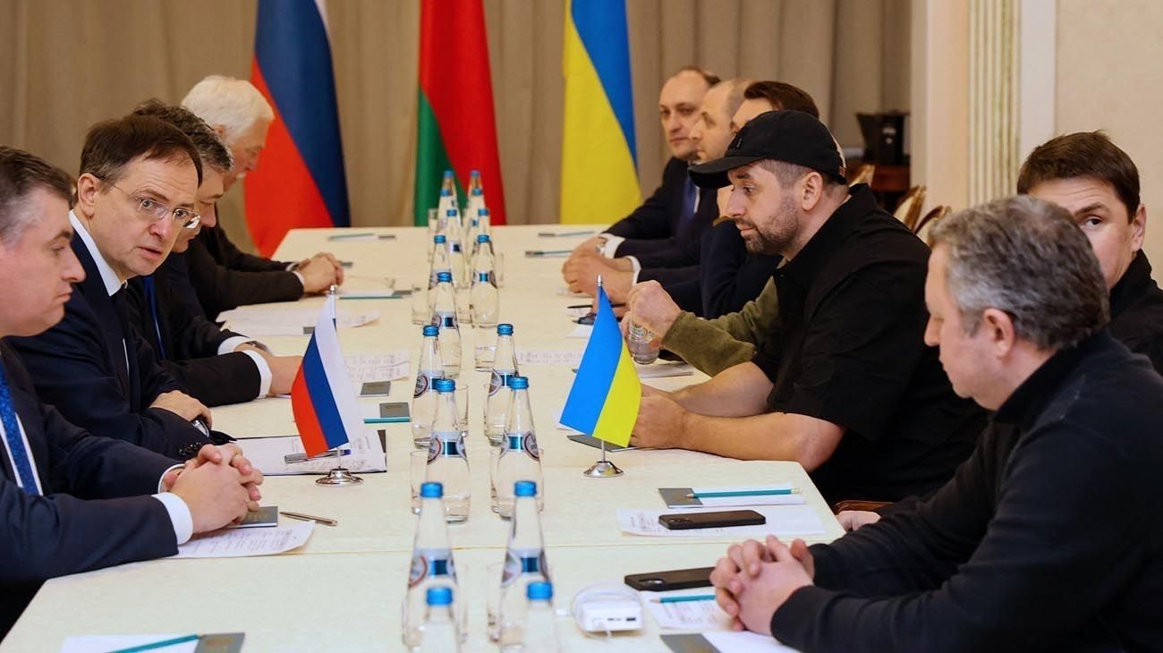 Ucrania y Rusia inician una nueva ronda de diálogo en Bielorrusia