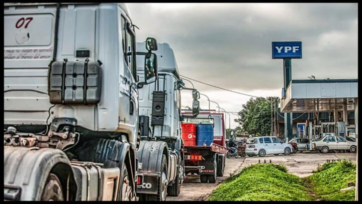 "Alivio" para los transportistas de cargas por las mejoras en el abastecimiento de gasoil