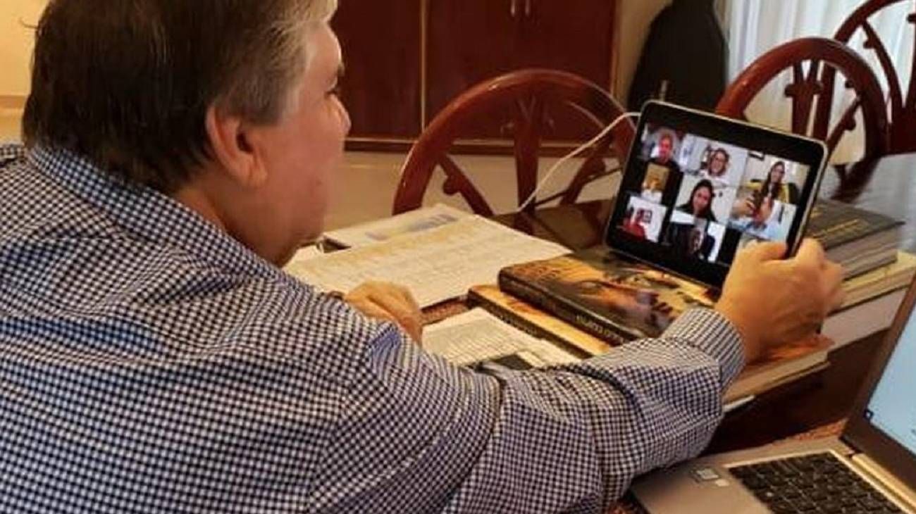 Senadores del FdT evitaron pronunciarse sobre la rebaja de dietas tras una reunión virtual del bloque