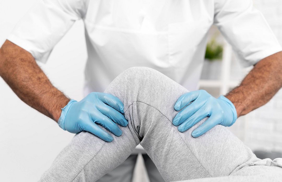 Comienzan a ensayar una nueva tecnología médica de implantes para tratar artrosis de rodilla