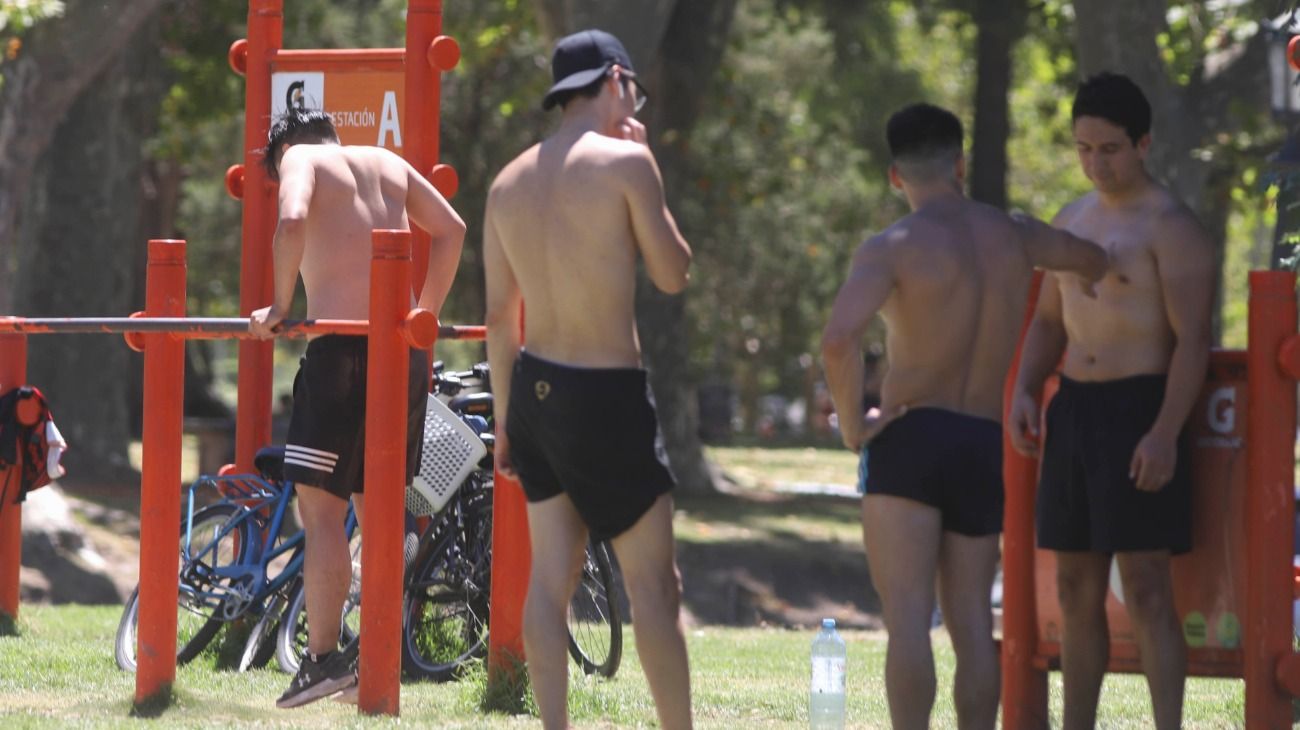 Alerta violeta: cuáles son los cuidados ante una nueva ola de calor