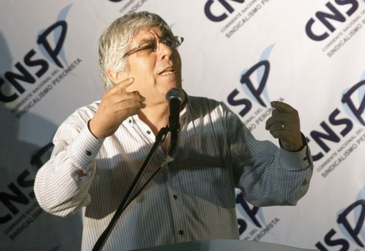 Economía transfirió $350.000 del INDEC a un instituto cercano a Moyano