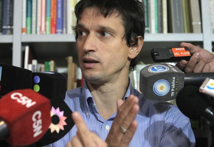 El "fallido" de Lagomarsino durante la conferencia