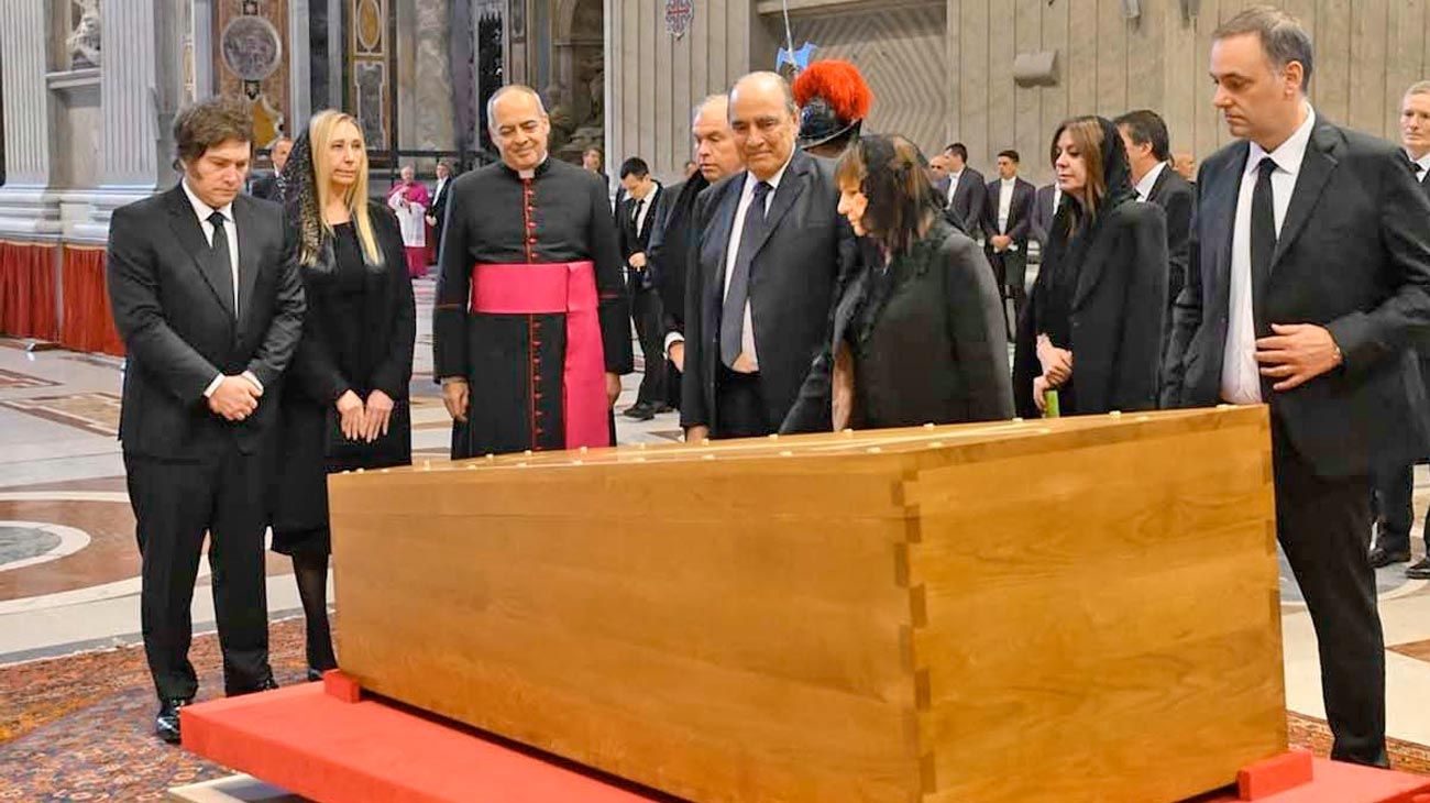 Milei le dio el último adiós desde un lugar privilegiado