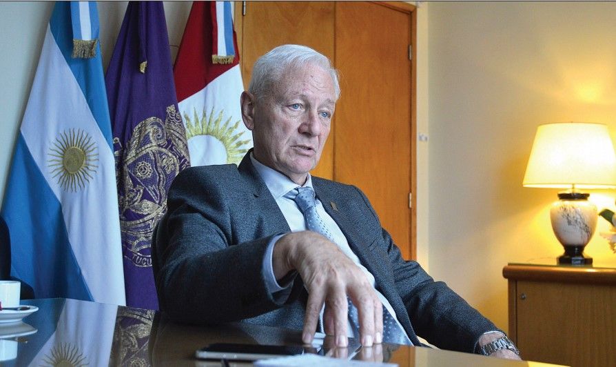 Hugo Juri: “Para honrar a los reformistas hay que acercar la Universidad a la gente”