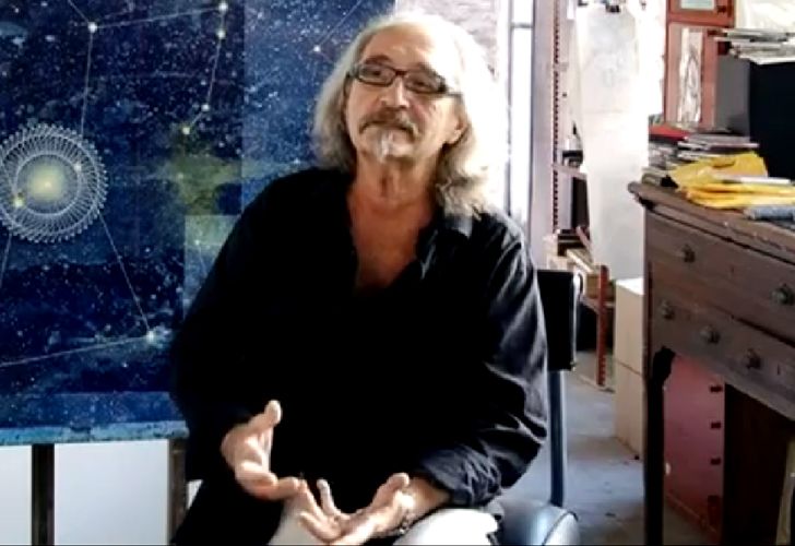 Ernesto Pesce abre las puertas de su casa
