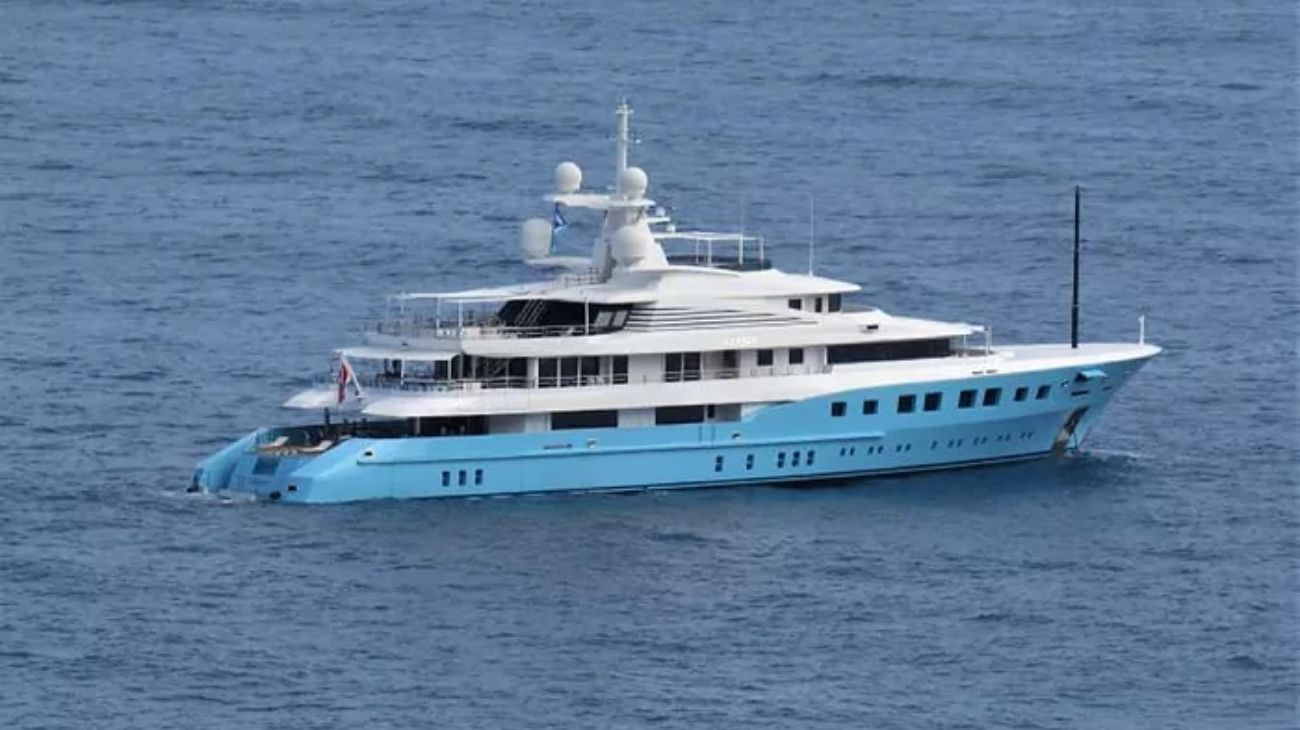 Subastan el superyate de un magnate ruso sancionado, ya atrajo 63 ofertas