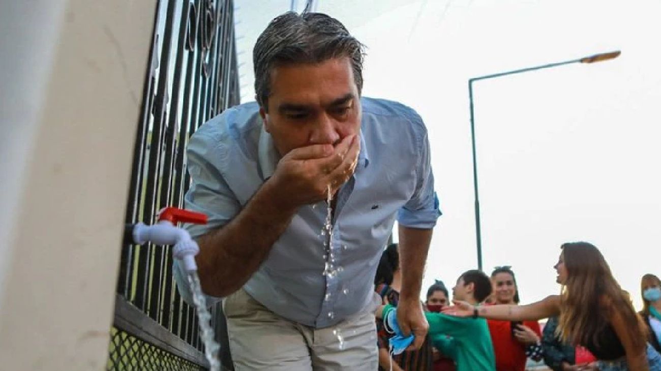 Jorge Capitanich explicó por qué se emocionó al inaugurar una canilla en Charata