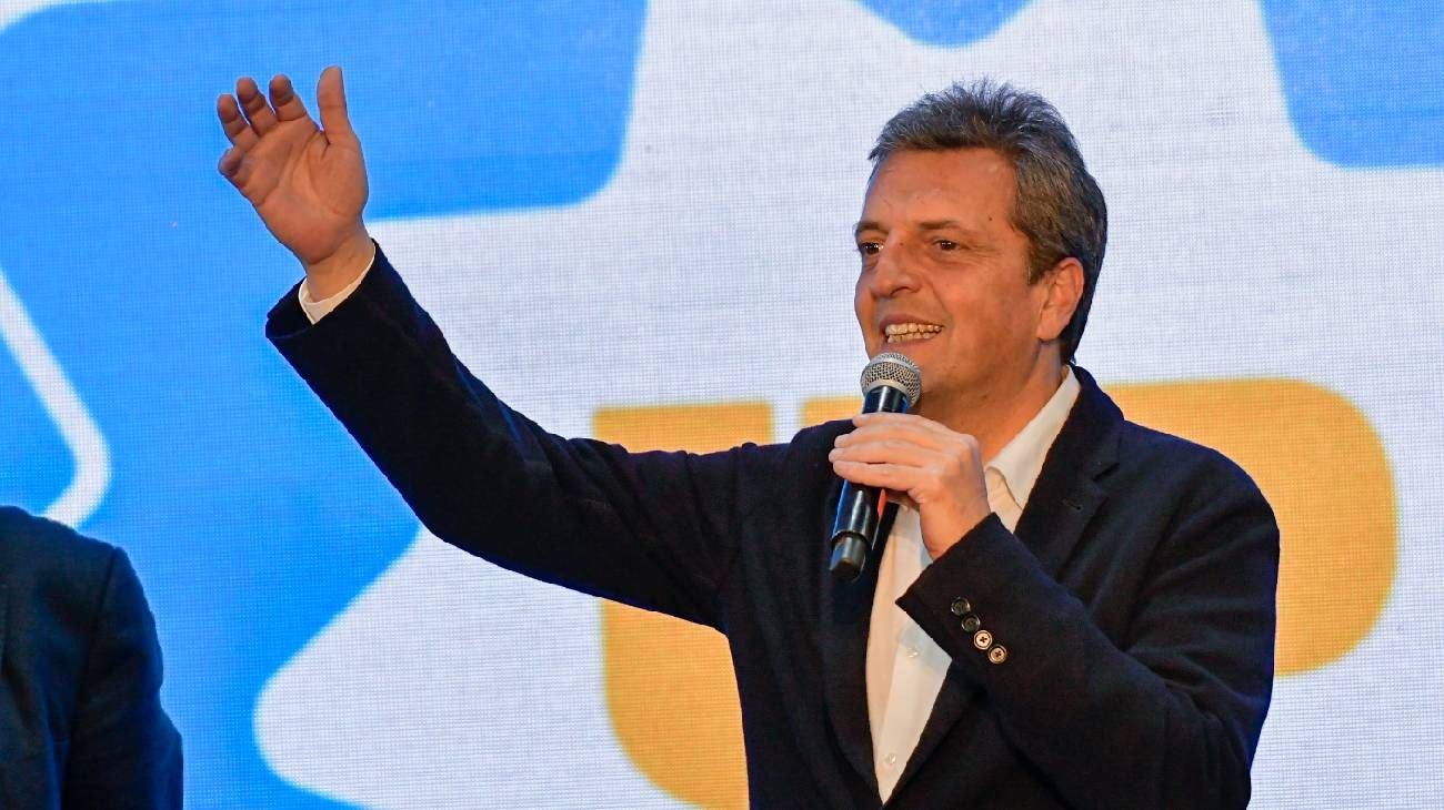 Sergio Massa hará un cierre de campaña "diferente" en el Teatro Argentino de La Plata