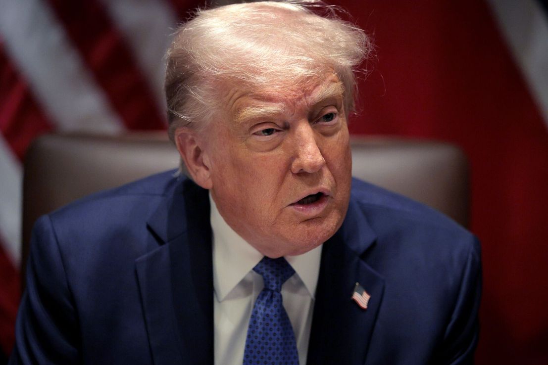 "Blanco fácil": Trump advirtió que "por ahora" no matará al líder supremo de Irán