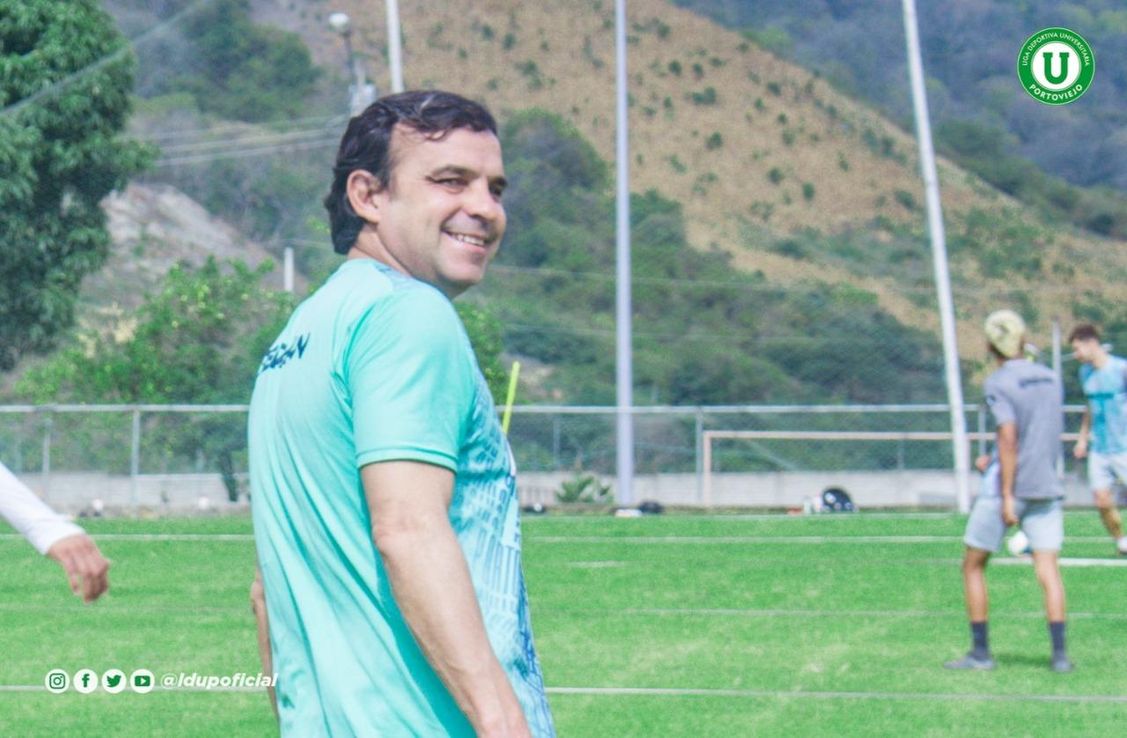 "Talleres me tira más"