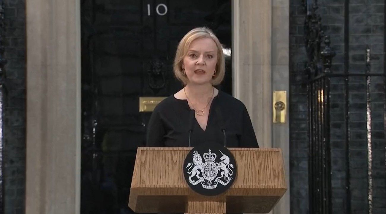 Tras la muerte de la reina Isabel II, Liz Truss: “Dios bendiga al rey”