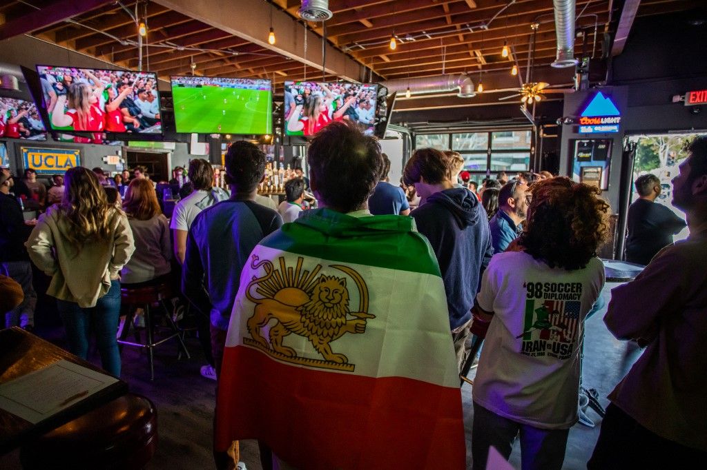 La FIFA autorizó en los estadios "gestos de apoyo" a las manifestaciones en Irán
