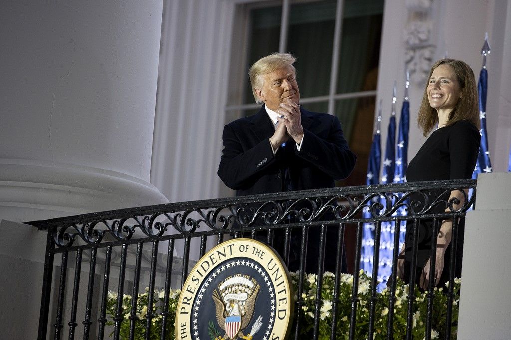 Trump celebró la confirmación de la jueza Barrett para Corte Suprema