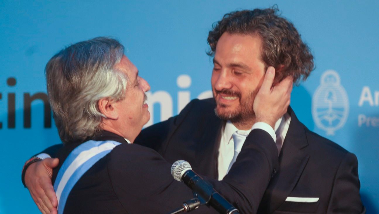Presentan un libro "albertista" que discute al macrismo