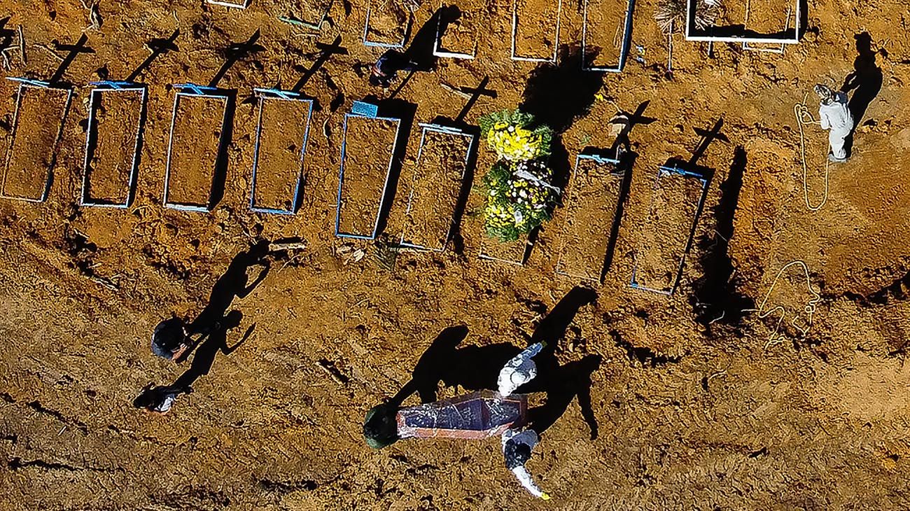 Brasil reportó casi 70.000 nuevas infecciones en un día récord