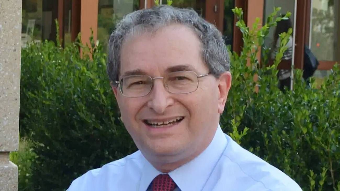 Arturo Porzecanski: "Milei cometió un error al no emitir deuda internacional antes de la guerra en Irán"