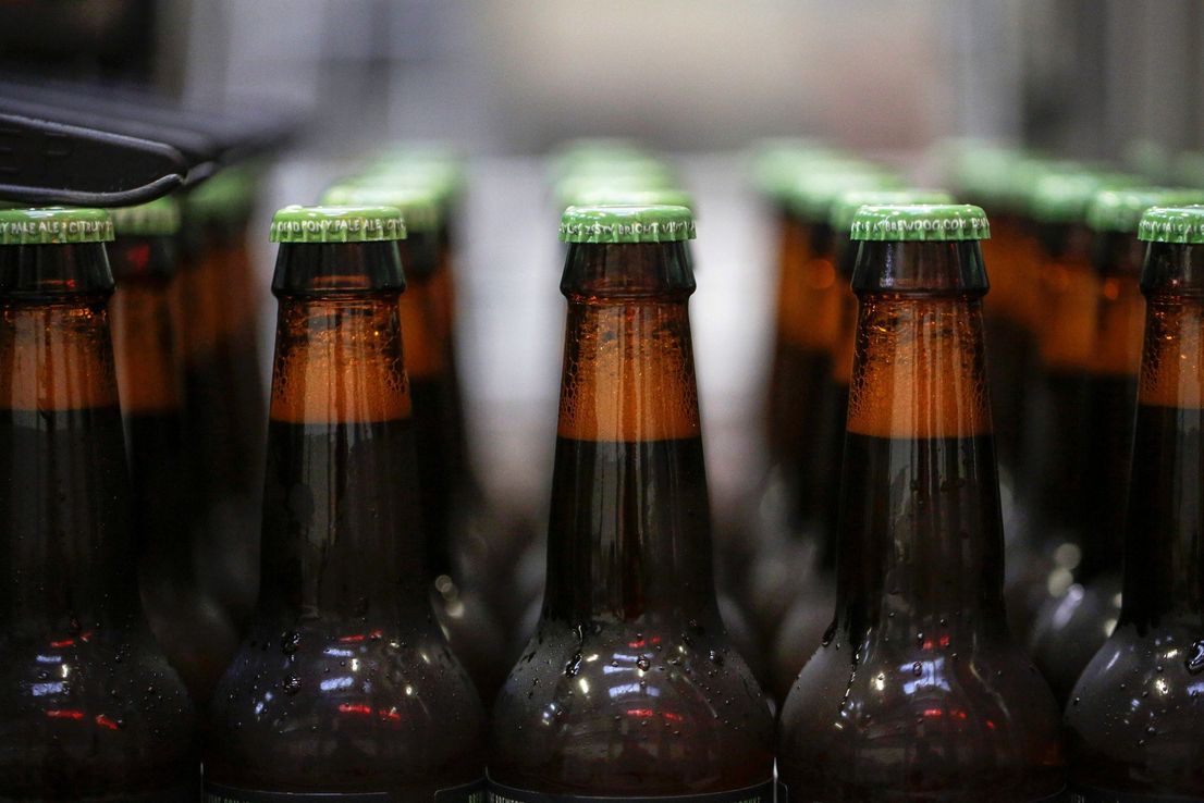 El mal tiempo afecta la cosecha de cebada y encarece la cerveza