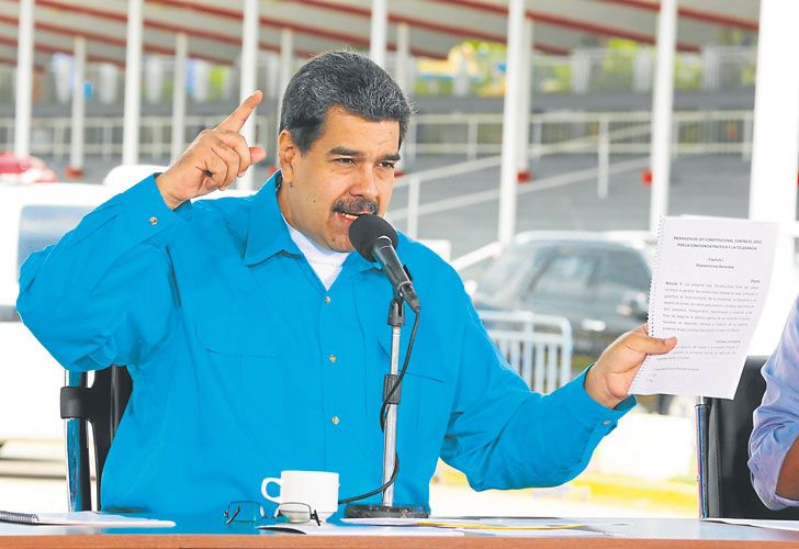 Venezuela convoca a sus acreedores para refinanciar la abultada deuda