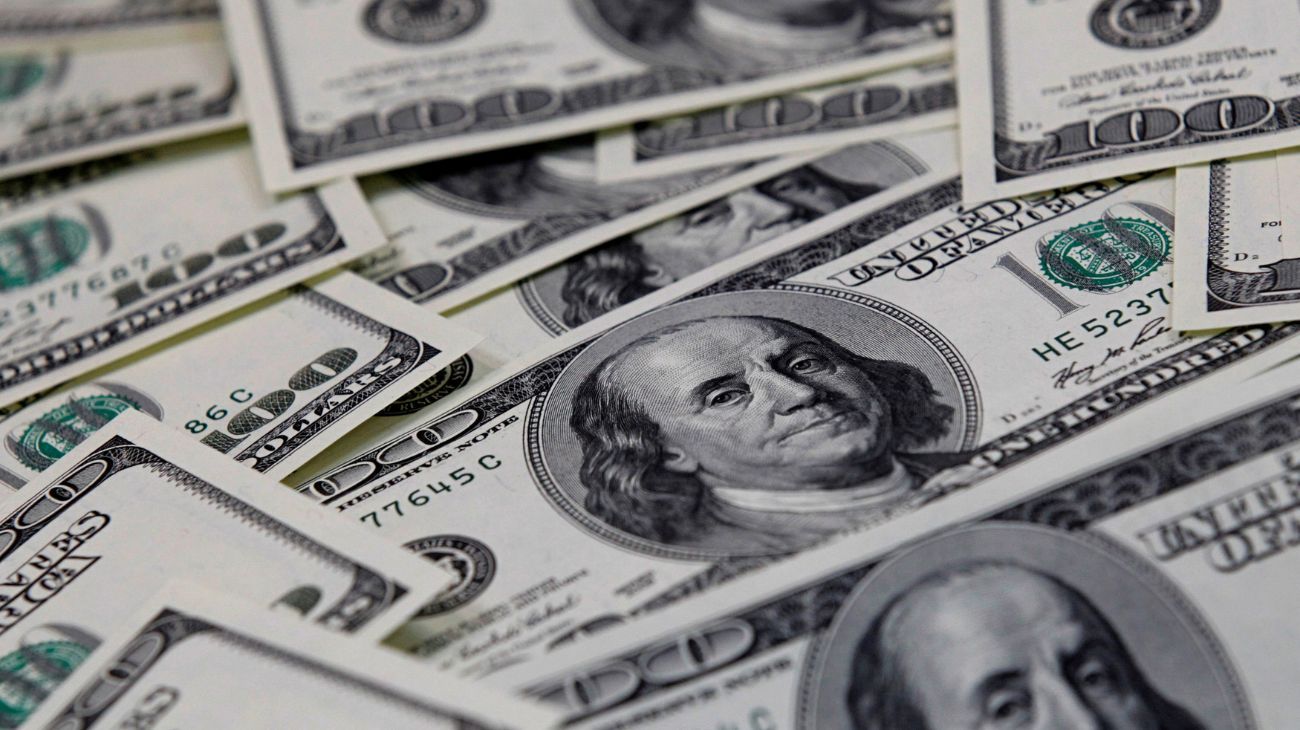 A cuánto cerró el dólar blue hoy, martes 21 de marzo de 2023