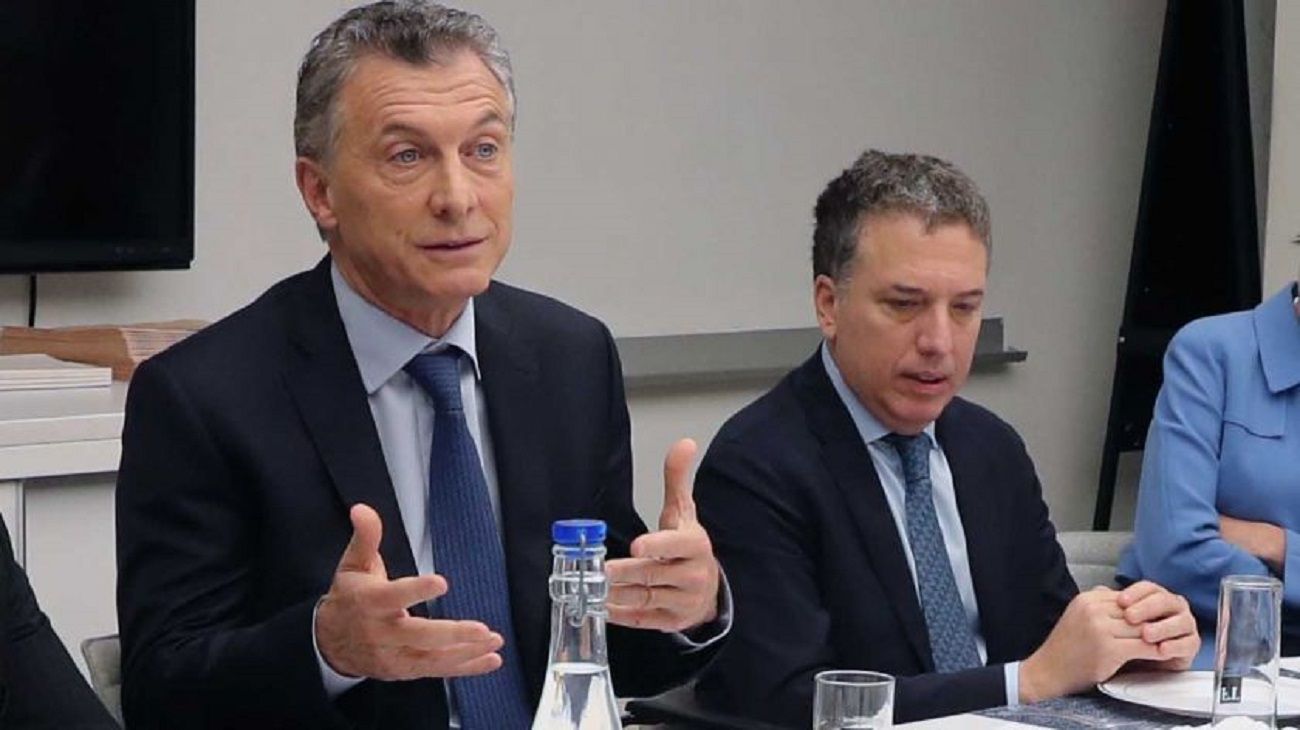 Tras su descanso en Córdoba, Macri se reúne con los 16 empresarios del "pacto de caballeros"