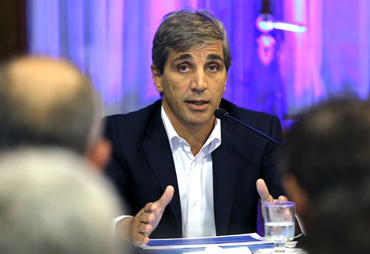Las 14 definiciones de Caputo sobre deuda y déficit fiscal