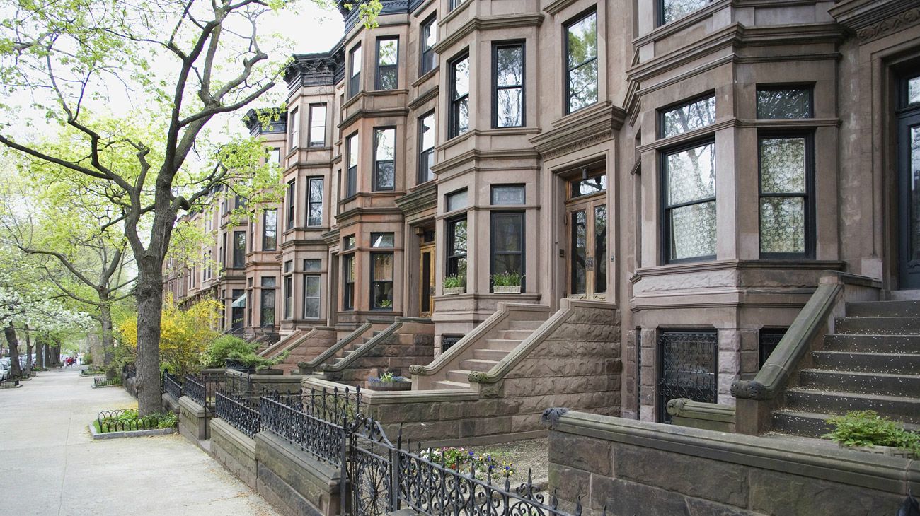 Propietarios de casas en Nueva York rebajan precios como en 2009
