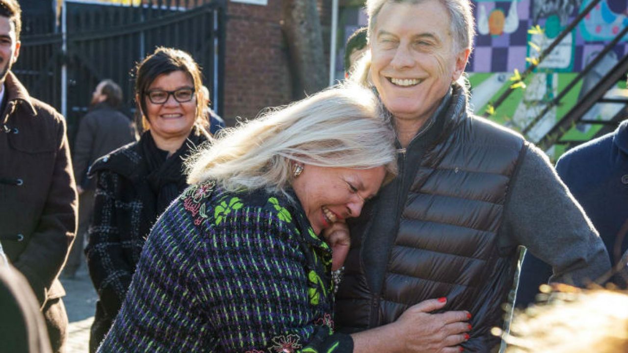 “Él nació rico”: Elisa Carrió volvió a criticar a Mauricio Macri y lo acusó de impulsar un ajuste contra la clase media