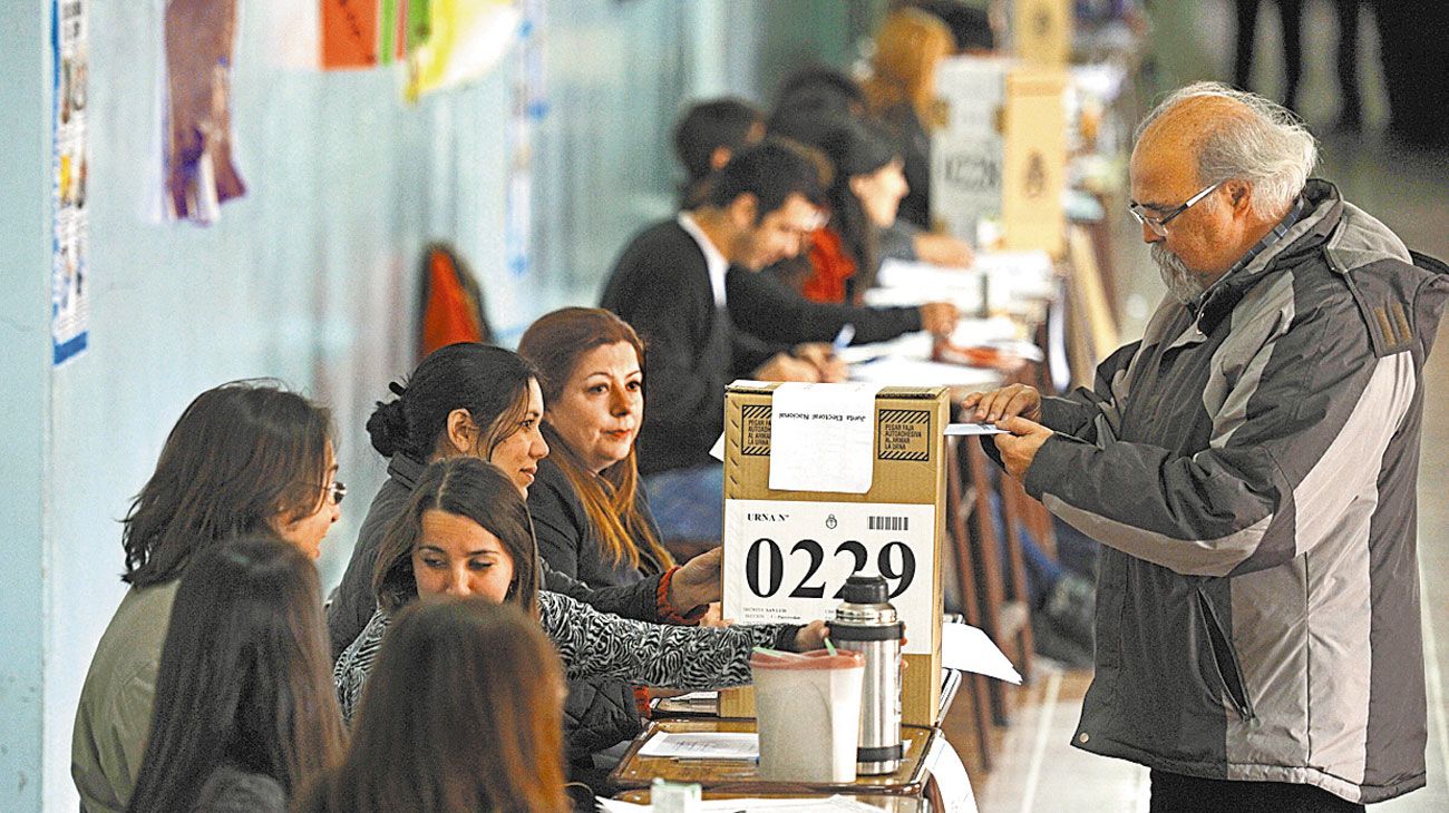 El oficialismo 'cajoneó' varios proyectos para regular el financiamiento